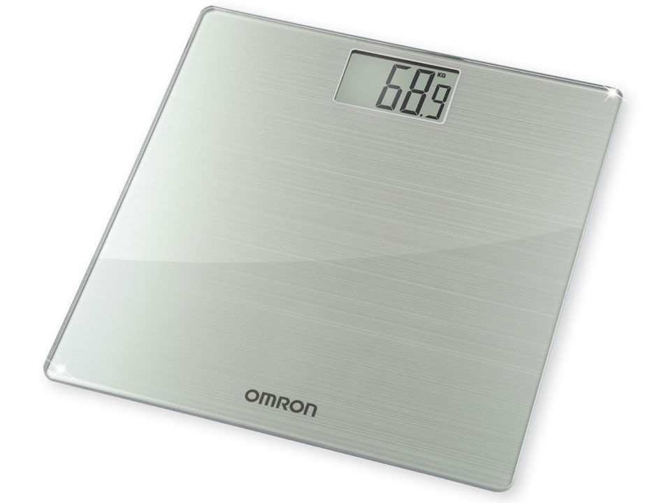 Cân sức khỏe điện tử Omron HN-286 Cân sức khỏe điện tử Omron HN-286